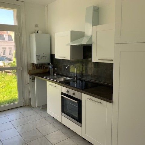 Location Appartement 2 pièces 48m² LONGUENESSE 62219 - Photo 1