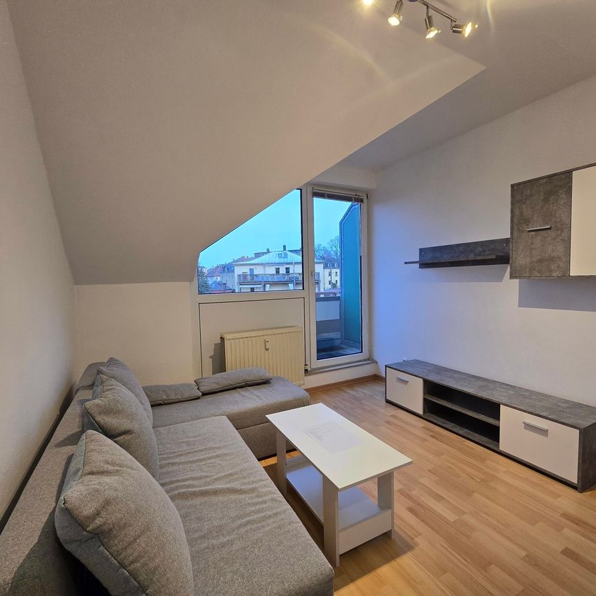 Voll-möblierte und gemütliche Maisonette mit Pantryküche und separater Schlafebene wartet auf Sie! - Photo 1