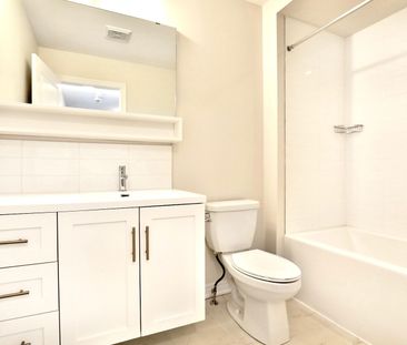 For Lease - 3026 Postridge Drive Unit# 7, Oakville, Ontario - Photo 4