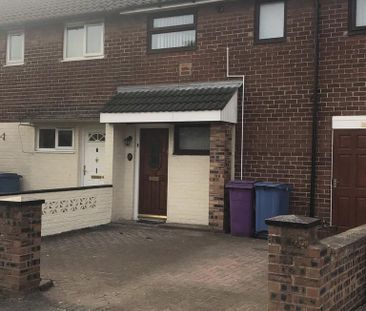 3 bedroom terraced house to rent - Photo 4