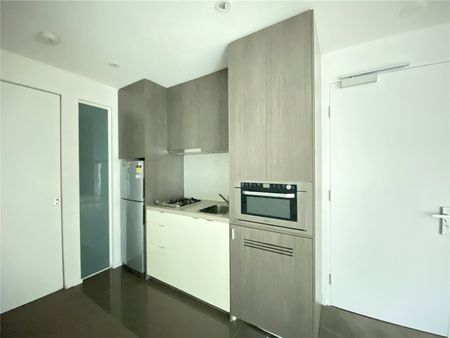 812/151 City Road - Photo 4