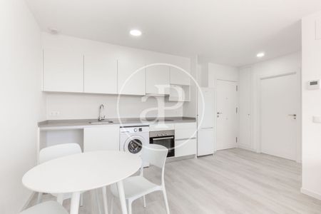 Flat for rent in Cuatro Caminos (Valencia) - Photo 3