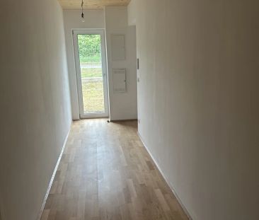 120 Meter zur U1 Oberlaa- Sonnige, barrierefreie südseitige Wohnung... - Photo 3