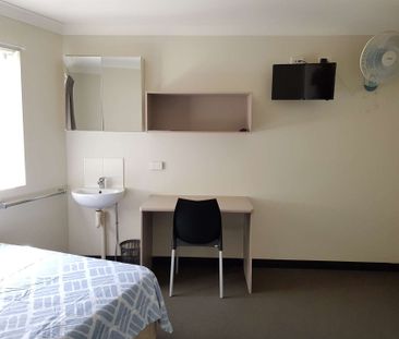 Double Room | Rent Includes Electricity, WiFi & Water | Bus Stop @ ... - Photo 5