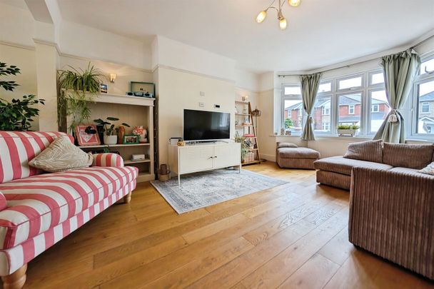 Stanton Road, SO15 - Photo 1