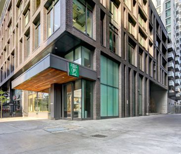 For Lease - 111 Bathurst Street Unit# 1610, Toronto, Ontario - Photo 4