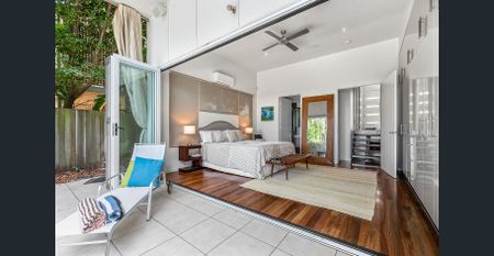 Stunning Retreat at Sunshine Beach - Furnished - Photo 4