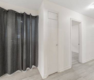 For Lease - 708 Carnegie Avenue Unit# Upper, Oshawa, Ontario - Photo 6