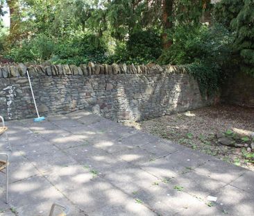 3 bedroom flat to rent - Photo 4