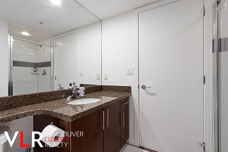 125 Milross Avenue, Unit #1404 - Photo 4