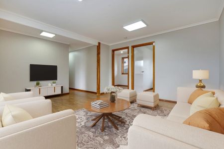 Welcome Home: A Haven for Family, Fun, and Freedom! 56 Yarcombe Crescent, Craigieburn - Photo 3