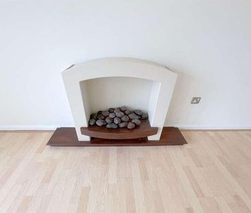 Arundel Road, BN9 - Photo 1