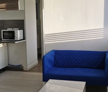 APPARTEMENT T2 MEUBLÉ PROCHE CHU SUD - Photo 5