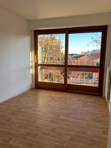 Location Appartement 2 pièces 31m² - Photo 5