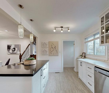 For Lease - 194 Sewell Drive, Oakville, Ontario - Photo 1