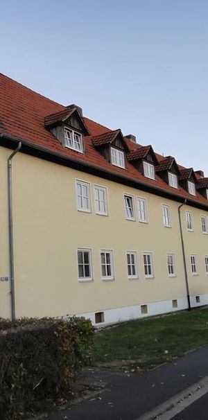 2 Zimmer Erdgeschosswohnung mit Kaminofen in der Stadt Wanfried - Foto 1