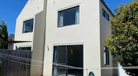 Two Bedroom Apartment in the Central City - Photo 5