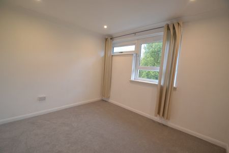 1 Bed Flat, Rotherwood Avenue, G13 - Photo 3