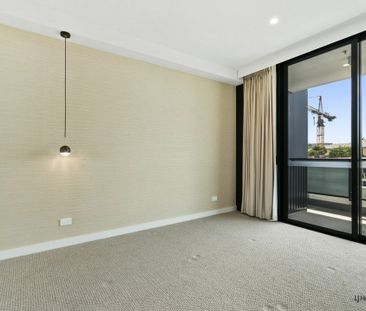 Modern Apartment Living in the Heart of Southport � Walk to Everyth... - Photo 5