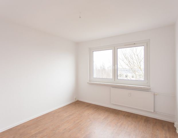 *HELL *FREUNDLICH *BEZAHLBAR - Foto 1