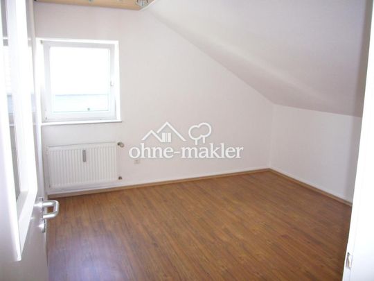 Helle 3-Zi Dachgeschosswohnung mit Garage und Grünflächennutzung in Monschau-Höfen - Photo 1