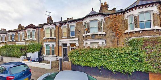 Bloemfontein Road, Shepherds Bush, London, W12 - Photo 3