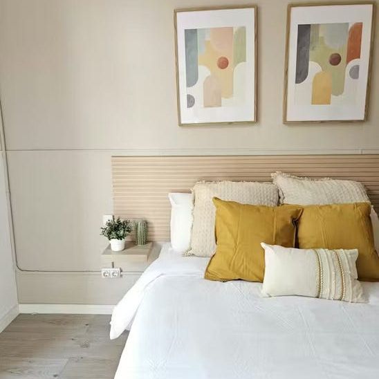 Carrer del Comte d'Urgell, Barcelona, Catalonia 08011 - Photo 1