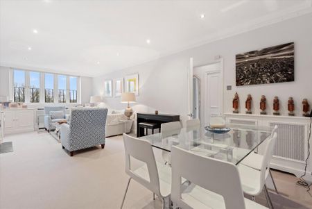 3 bedroom flat to rent - Photo 3