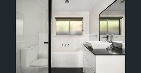 Meticulously maintained residence Nestled within the charming Pavilions Estate - Photo 4