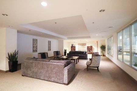 242 Rideau Street - 2202 Ottawa ON K1N 0B7 - Photo 2