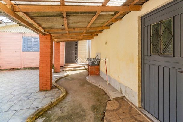 Casa com 1 quarto e 30m² para alugar em Sarandi, Porto Alegre. - Photo 1