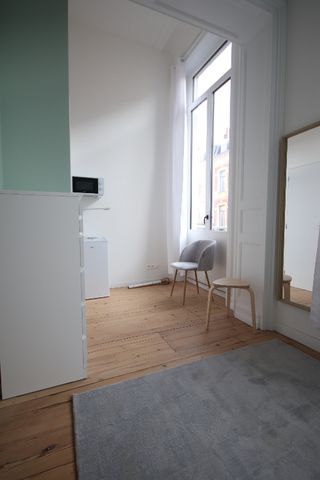 Location Appartement 1 pièce 18m² LILLE 59000 - Photo 4