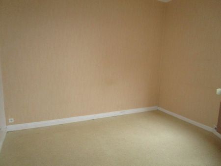 Appartement RUE DU COLONEL FABIEN - Photo 3