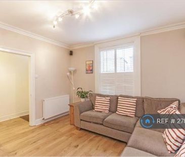 3 bedroom semi-detached house to rent - Photo 2