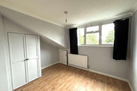 Colden Common, SO21 - Photo 5