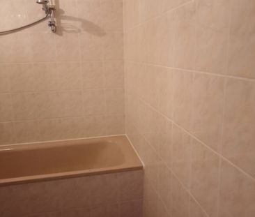 Drewitz, Erich-Pommer-Straße 18, 4-Zimmer mit ca. 78,20 m² und Balkon - Photo 3