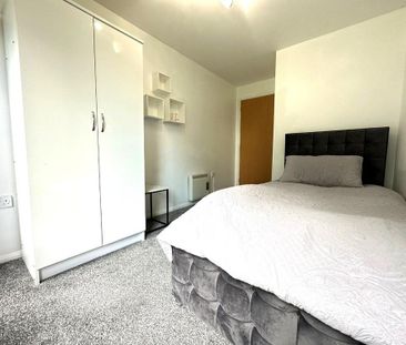 2 bedroom apartment to rent - Photo 4