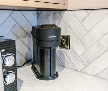 Brand New Spacious Ensuite Rooms with Kitchenette | ⭐ All Bills Inc... - Photo 5