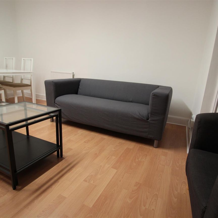 25 Evington Road, Leicester, Leicestershire, LE2 1QG - Photo 1