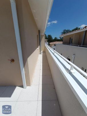 Appartement à louer 3 pièces 64.95m² - Photo 1