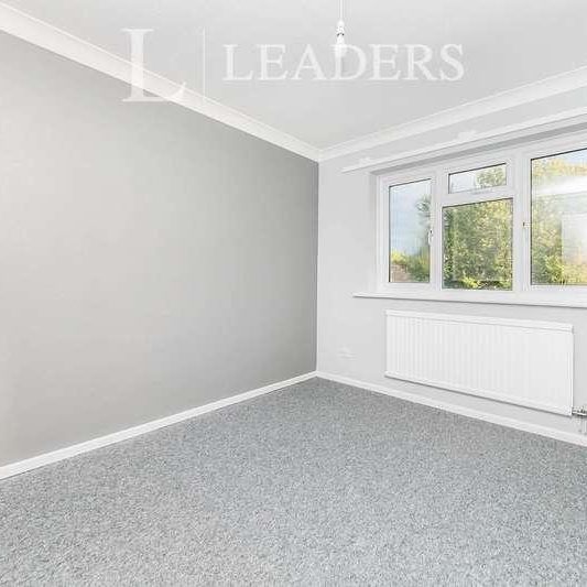 Derwent Road, Highwoods, CO4 - Photo 1