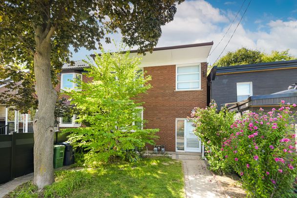 For Lease - 106 Main Street Unit# main floor, Toronto, Ontario - Photo 1