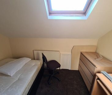 3 bedroom house to rent - Photo 3