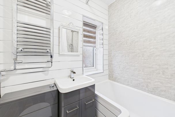 1 Charnock Crescent, S12 - Photo 1