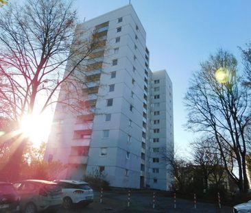 Im Erdgeschoss mit Balkon! Barrierefrei zu erreichen! - Photo 1