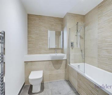 2 bedroom apartment to rent - Photo 6