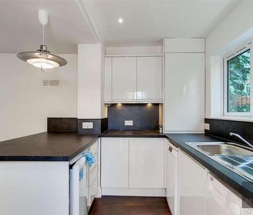 Thorparch Road, Vauxhall, SW8 - Photo 1