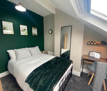 1 bedroom in a house share to rent - Photo 4