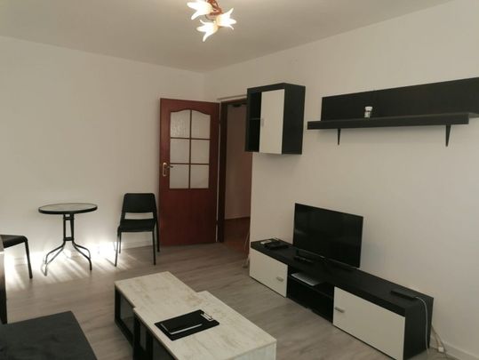 Apartament 2 camere decomandat, Etaj 1, acces metrou 1 Decembrie - Photo 1