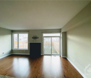 For Lease - 961 COBBLE HILL Drive, Barrhaven, Ontario - Photo 5